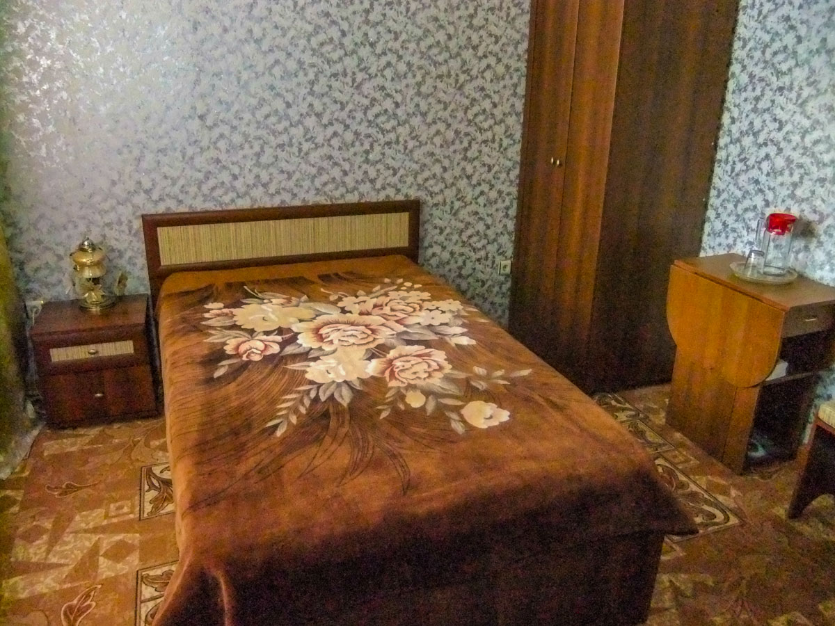 Одноместный стандарт в санатории Кавказ в городе Кисловодске - фотография