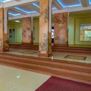 Ресепшн в санатории Кавказ в городе Кисловодске - фотография