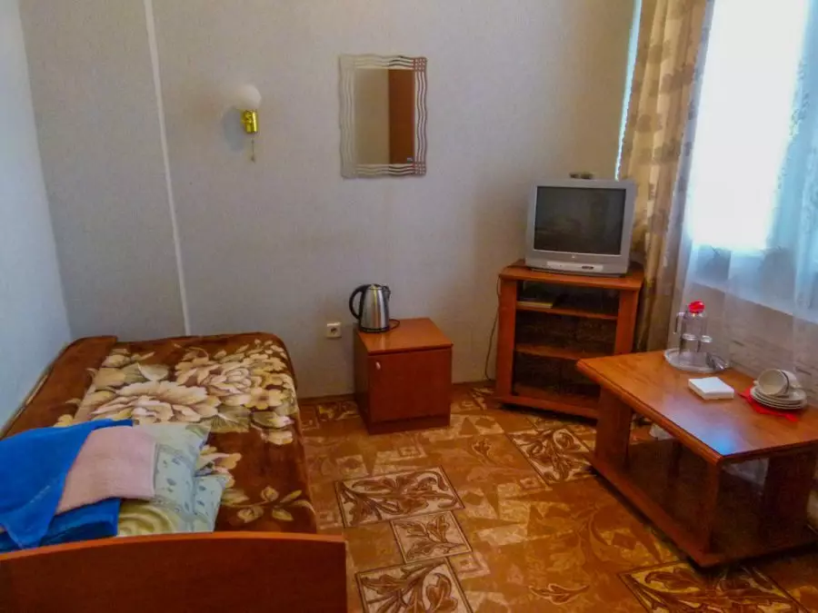 Одноместный эконом в санатории Кавказ в городе Кисловодске - фотография